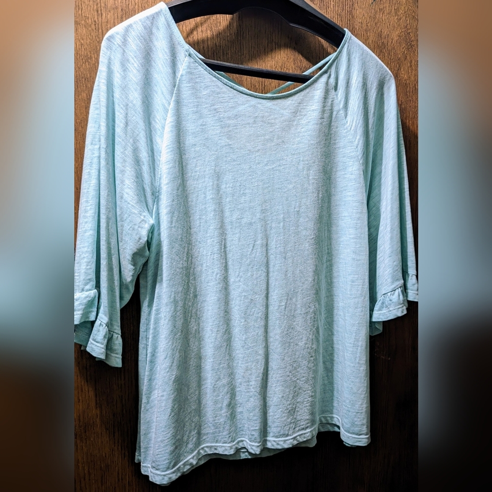 Light Blue Cute Thin Shirt w/ flared Sleeves, Size Large by Ana